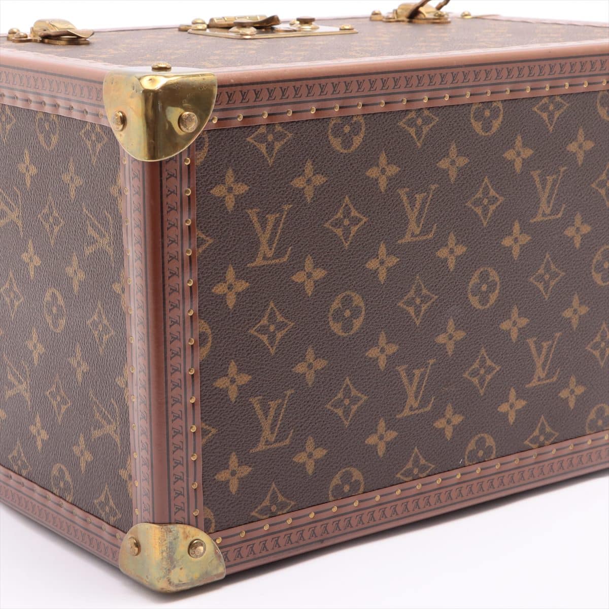 Louis Vuitton Monogram Boite Pharmacie M21826 Comes with 1 key, name tag, and makeup case
