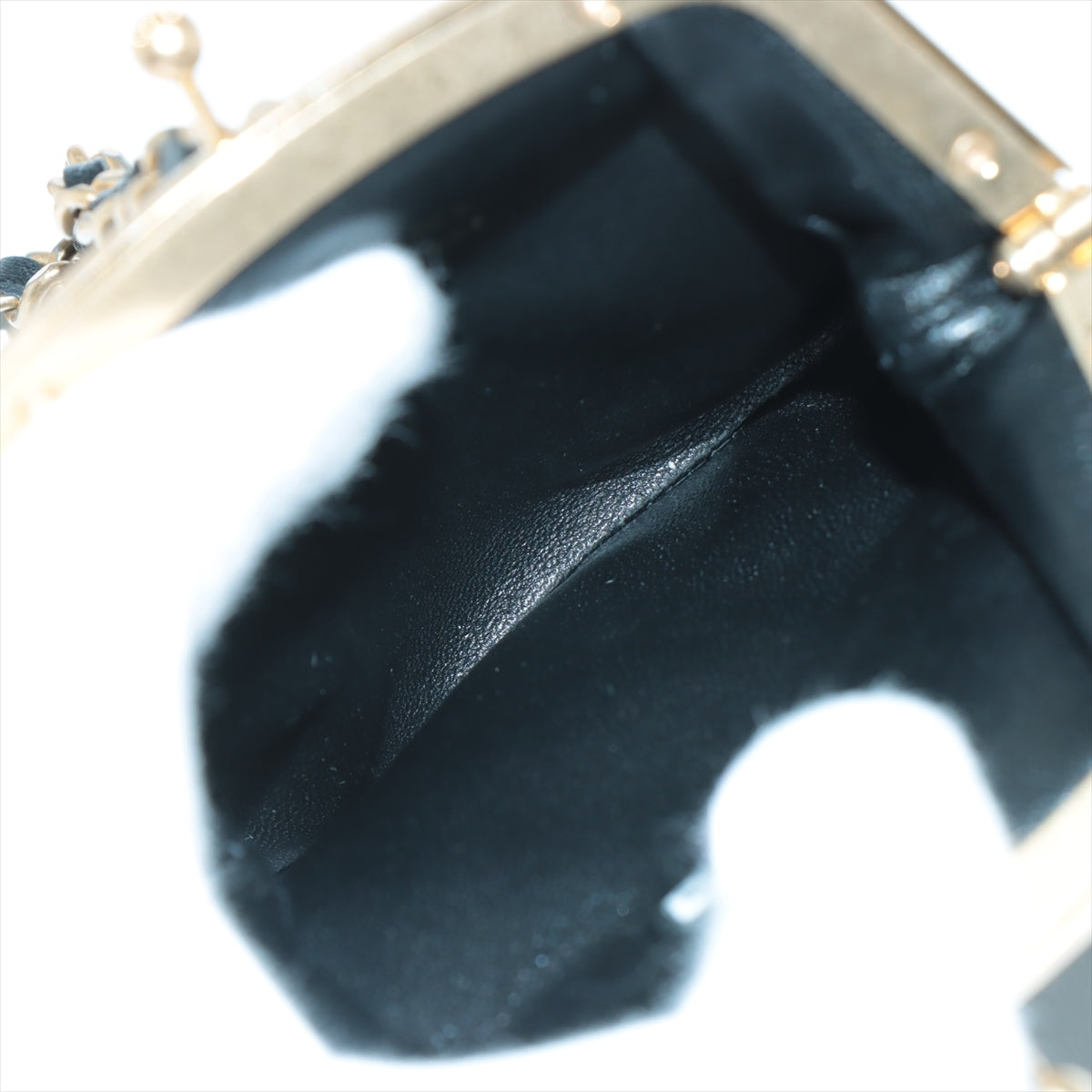 [Individual packaging] Chanel Matelasse Leather Purse handbag Black Gold Metal fittings TH7PT4L3 AP2825