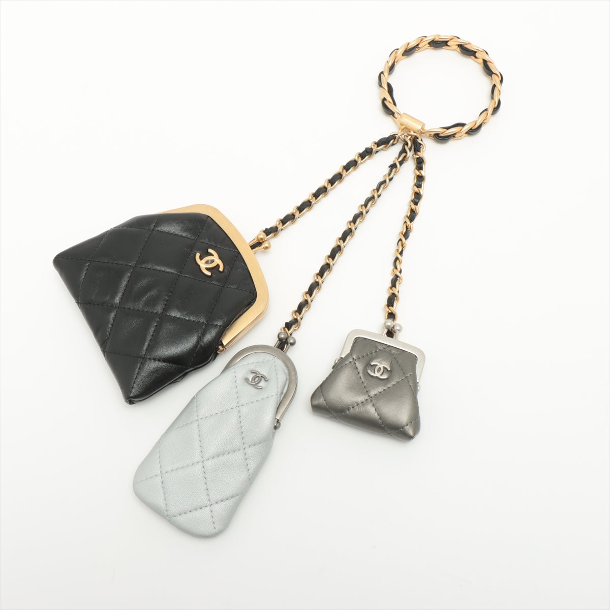 [Individual packaging] Chanel Matelasse Leather Purse handbag Black Gold Metal fittings TH7PT4L3 AP2825