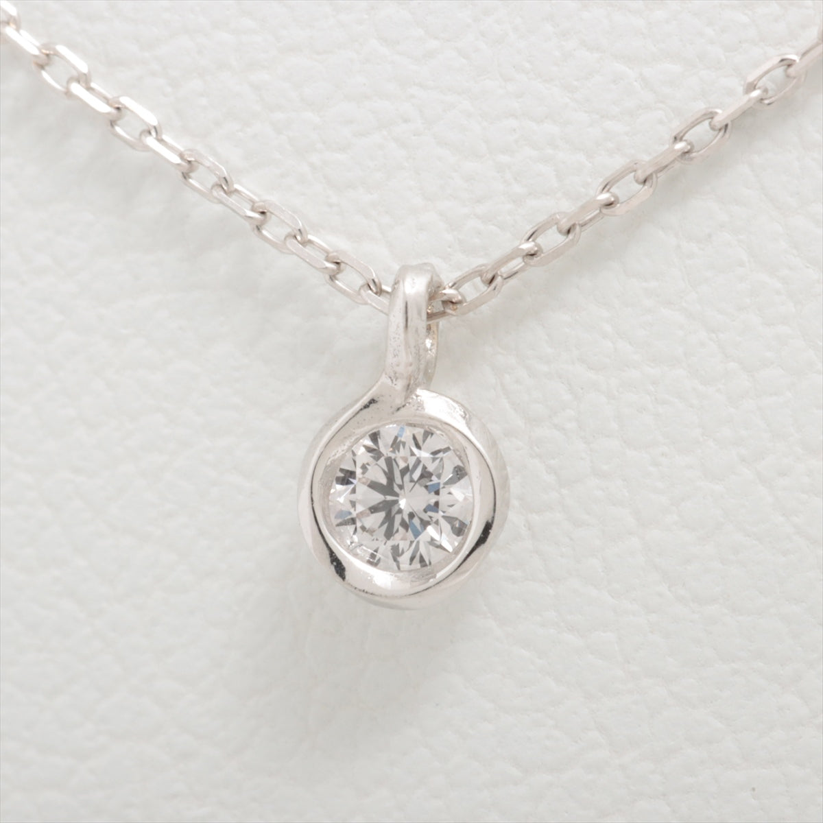 AHKAH Lierhart diamond Necklace 750(WG) 1.0g D0.08