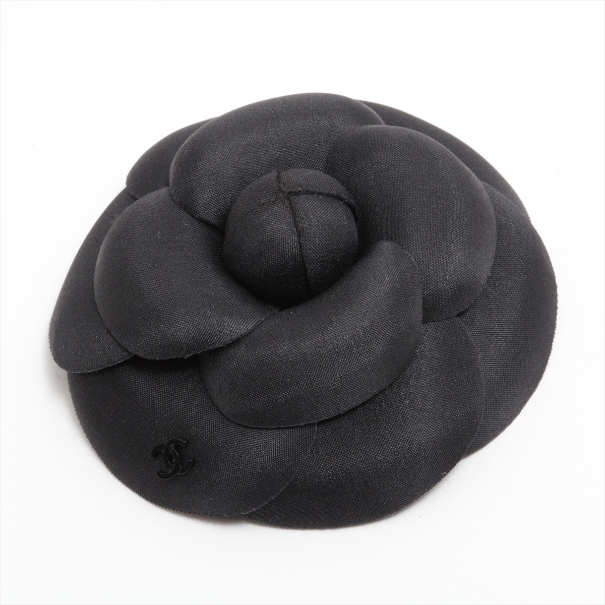 Chanel Coco Mark Camelia G23K Hair clip GP Black Wears Losing luster Stained Lint on fabric