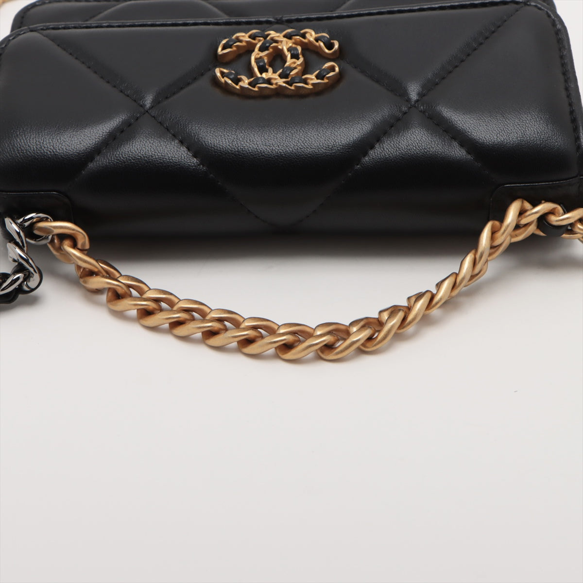Chanel CHANEL 19 Lambskin Chain wallet Black Gold x silver metal fittings