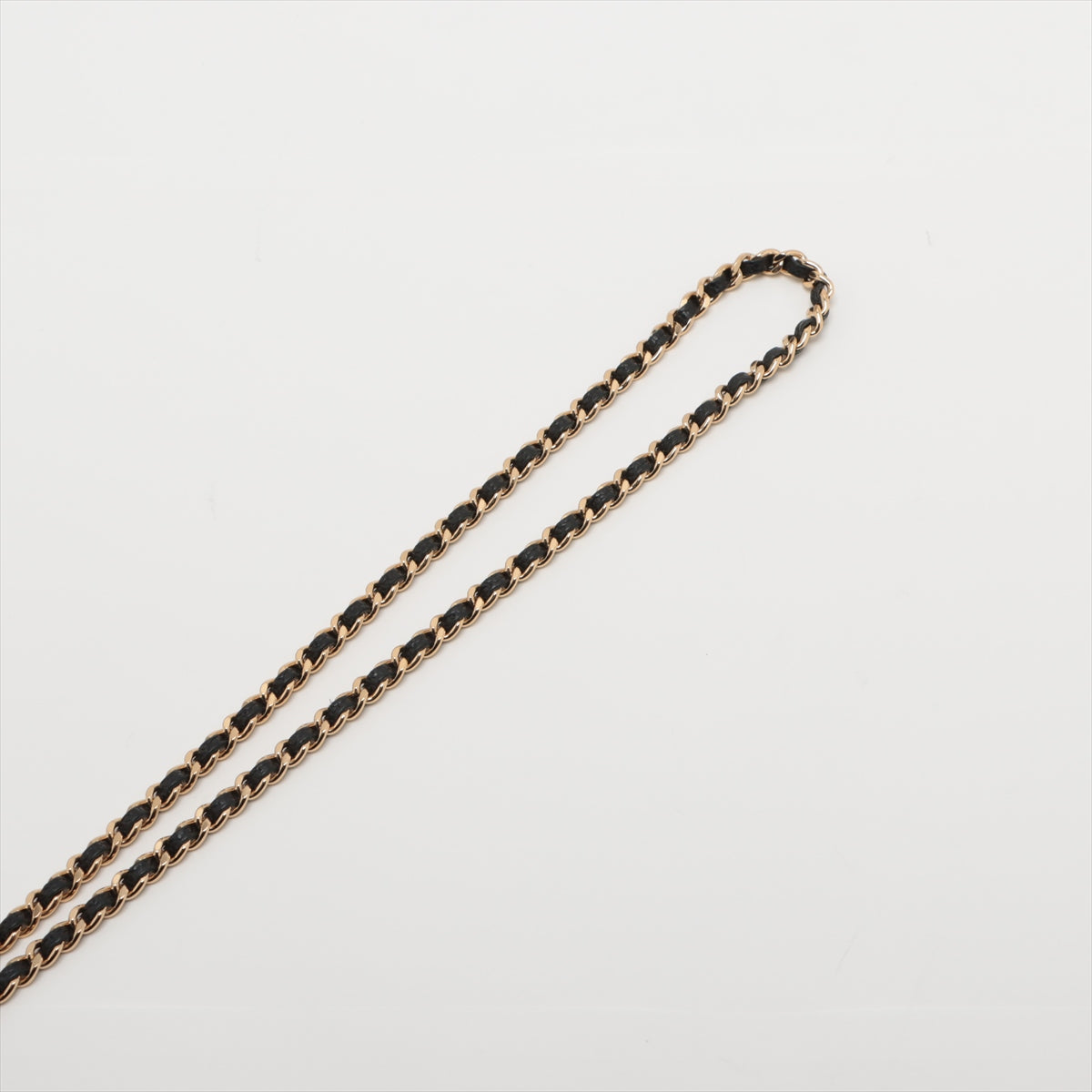 Chanel Matelasse Caviarskin Chain wallet Black Gold Metal fittings 19XXXXXX