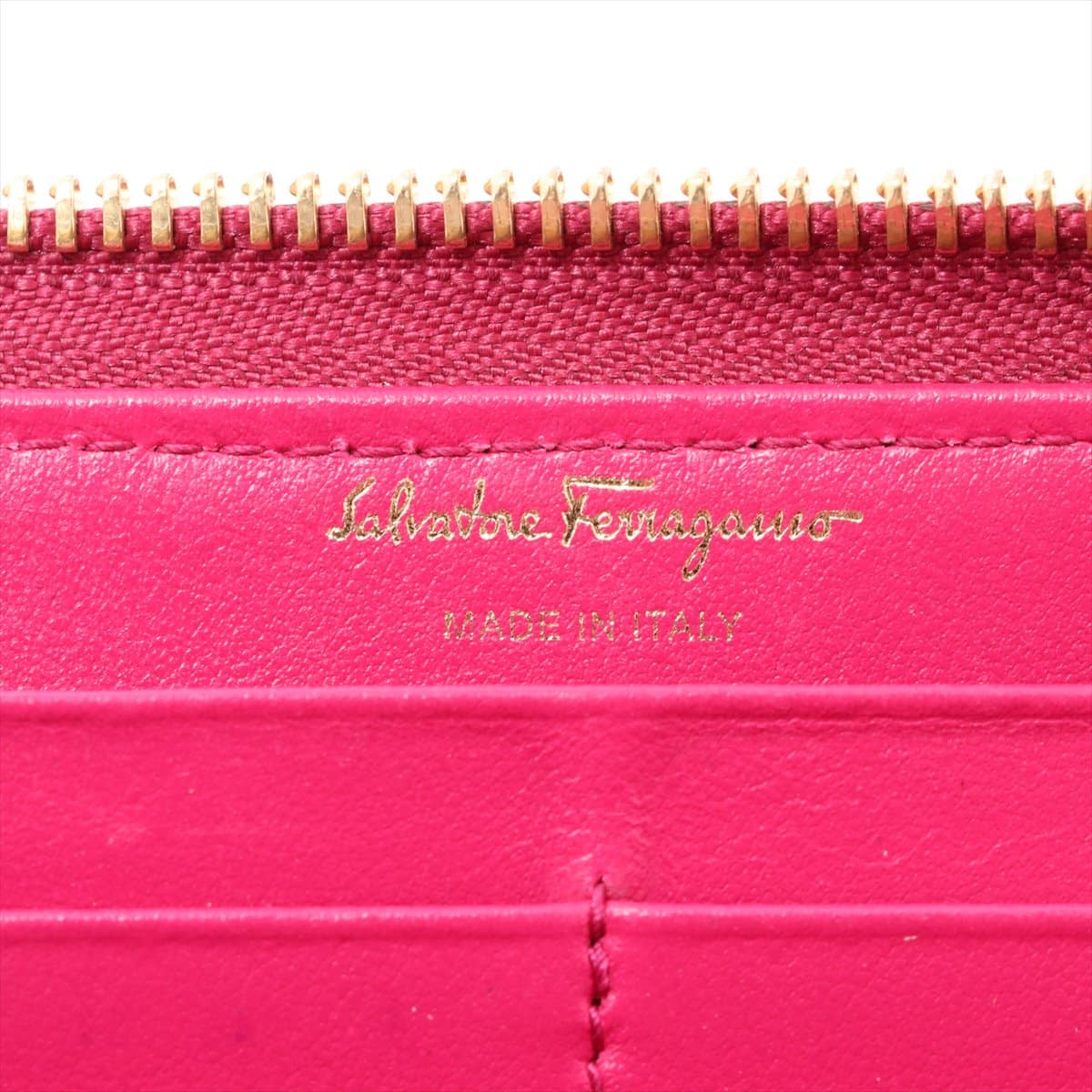 Ferragamo Vara Leather Wallet Pink