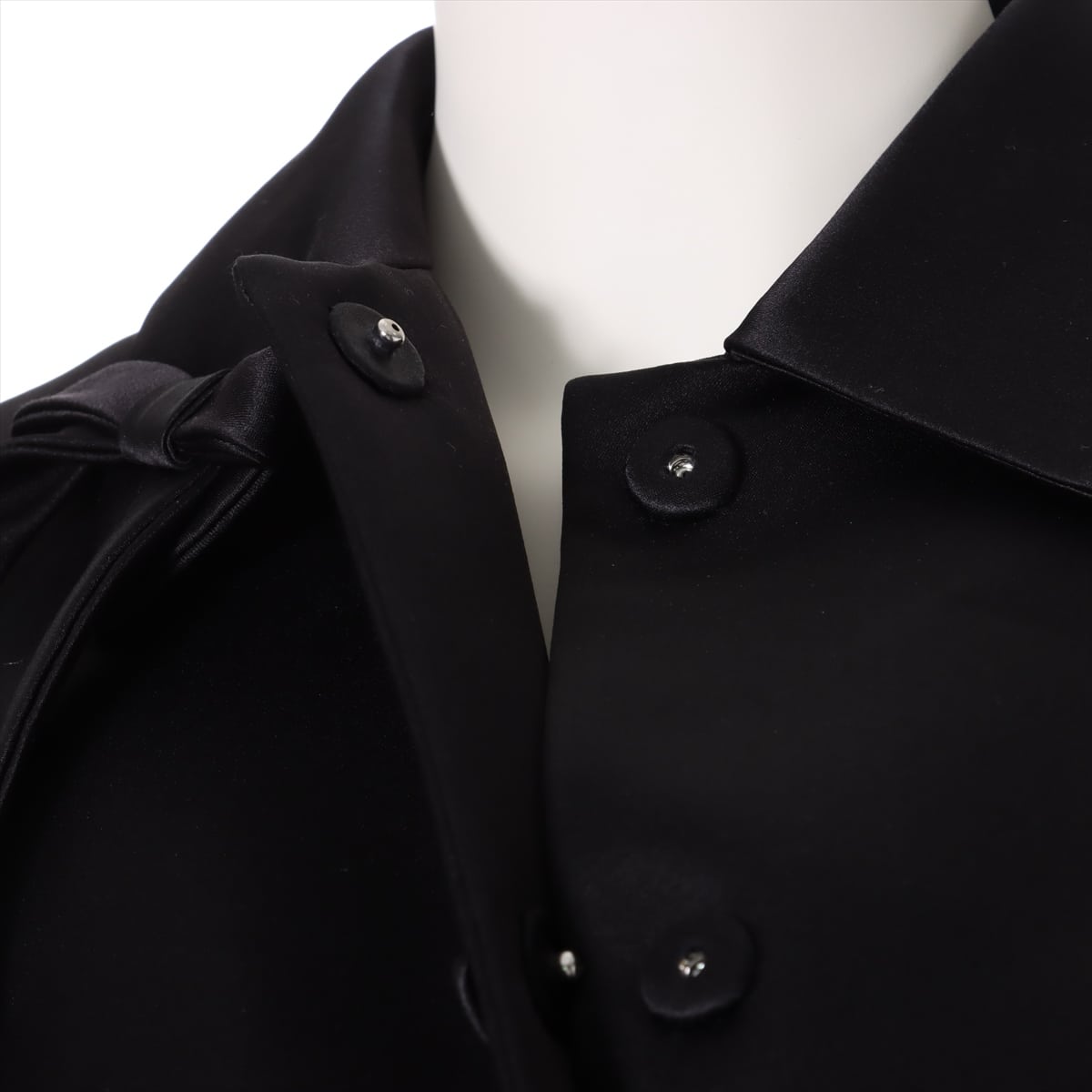 Prada 19-year Silk Jacket 38 Ladies' Black  Missing buttons