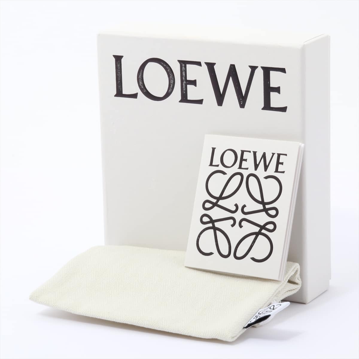 Loewe Charm Metallic material Silver box Comes with storage bag Anagram
