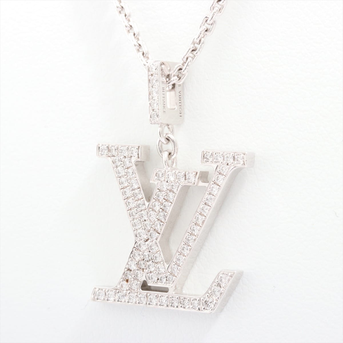 Louis Vuitton Pandantif LV GM diamond Necklace 750(WG) 11.0g