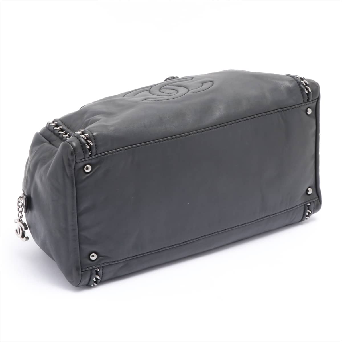 Chanel Luxury Lambskin Chain shoulder bag Black Silver Metal fittings 10XXXXXX