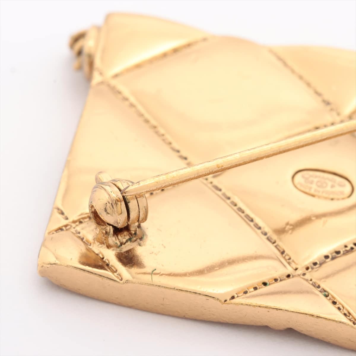 Chanel Matelasse 02P Brooch GP Gold Bag motif