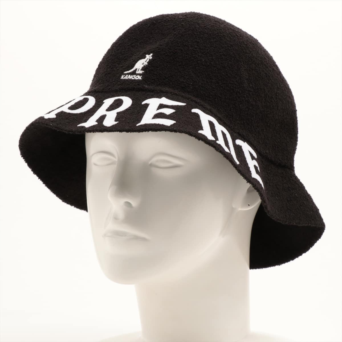 Supreme Logo Hat modacryl Black Kangol