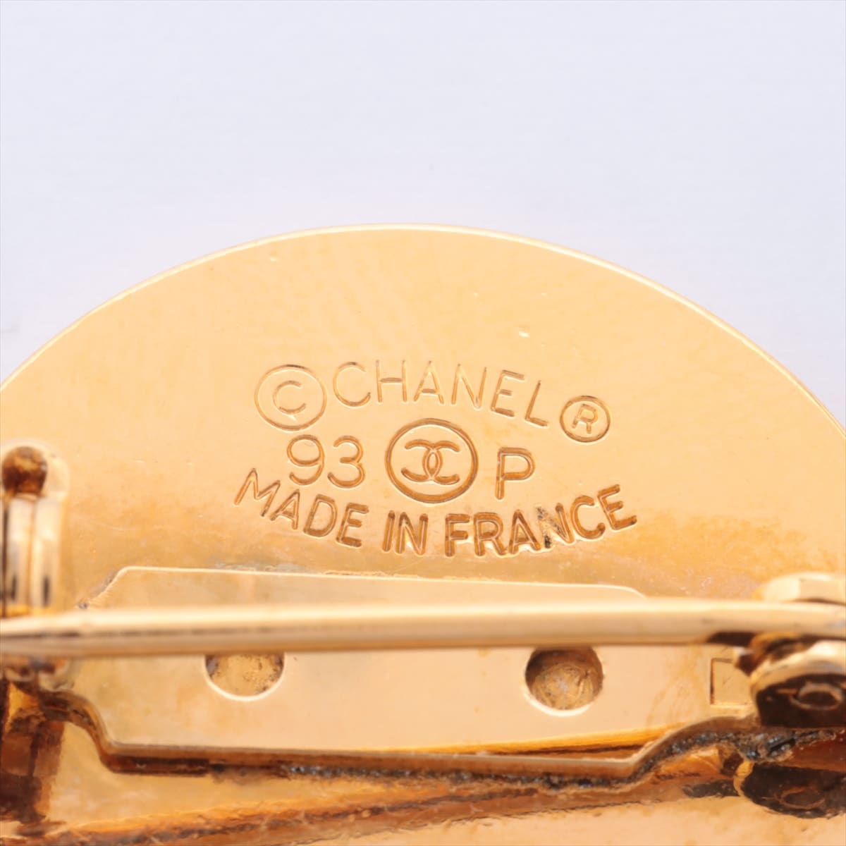 Chanel Coco Mark 93P Brooch GP Gold back motif