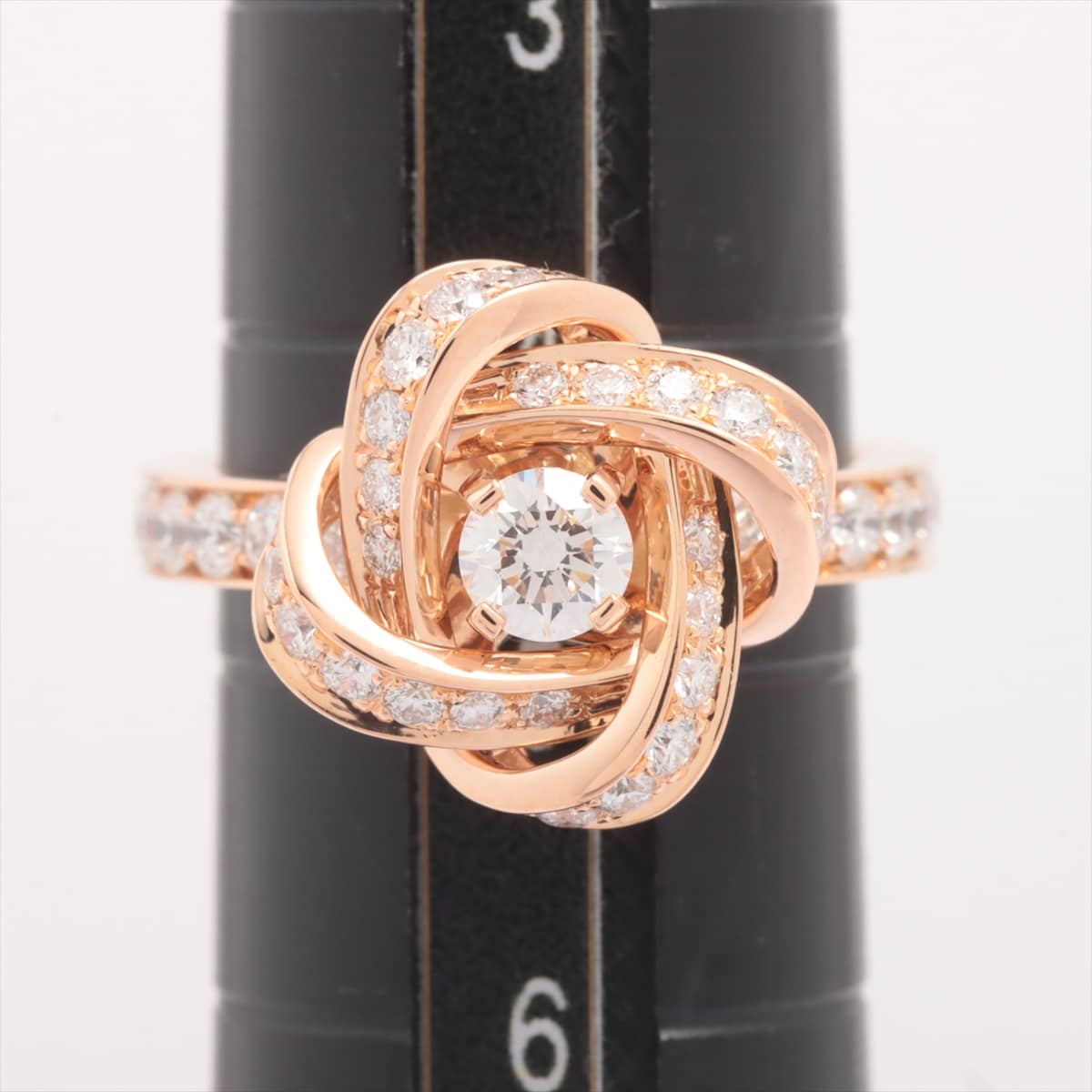 Boucheron Ava Pivoine diamond rings 750(PG) 4.4g 45 Diamond about 3 in diameter.51mm