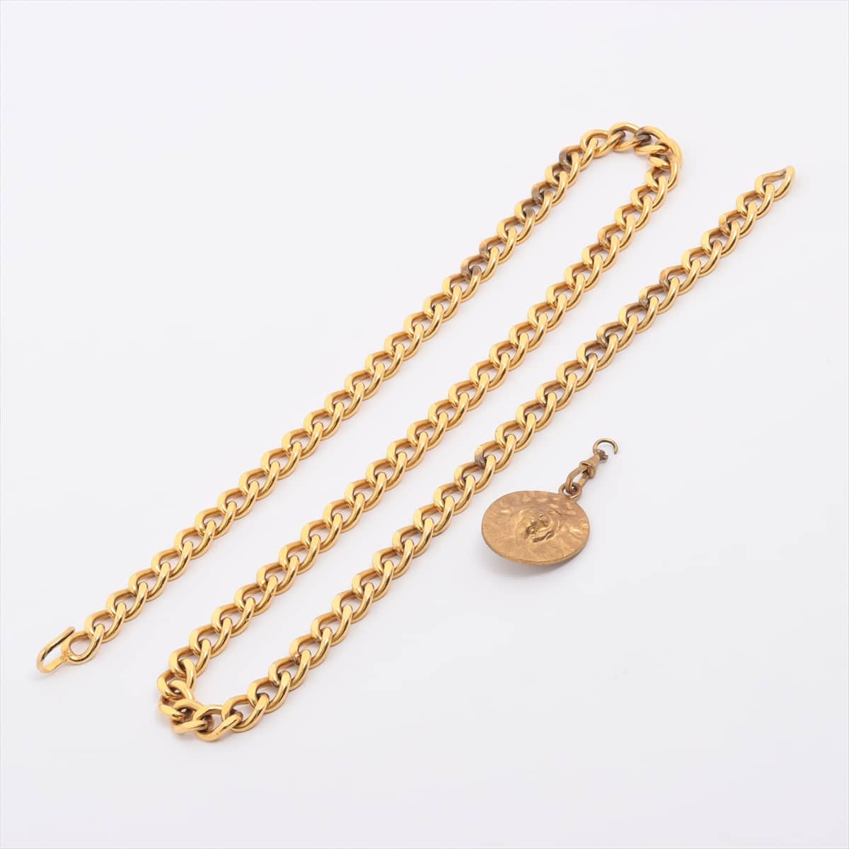 Chanel Chain belt GP Gold Charms outside the company