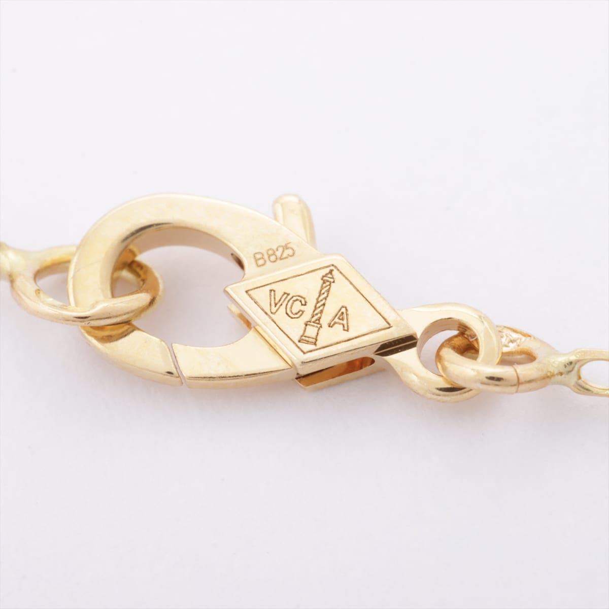 Van Cleef & Arpels Vintage Alhambra shells Necklace 750YG 5.4g
