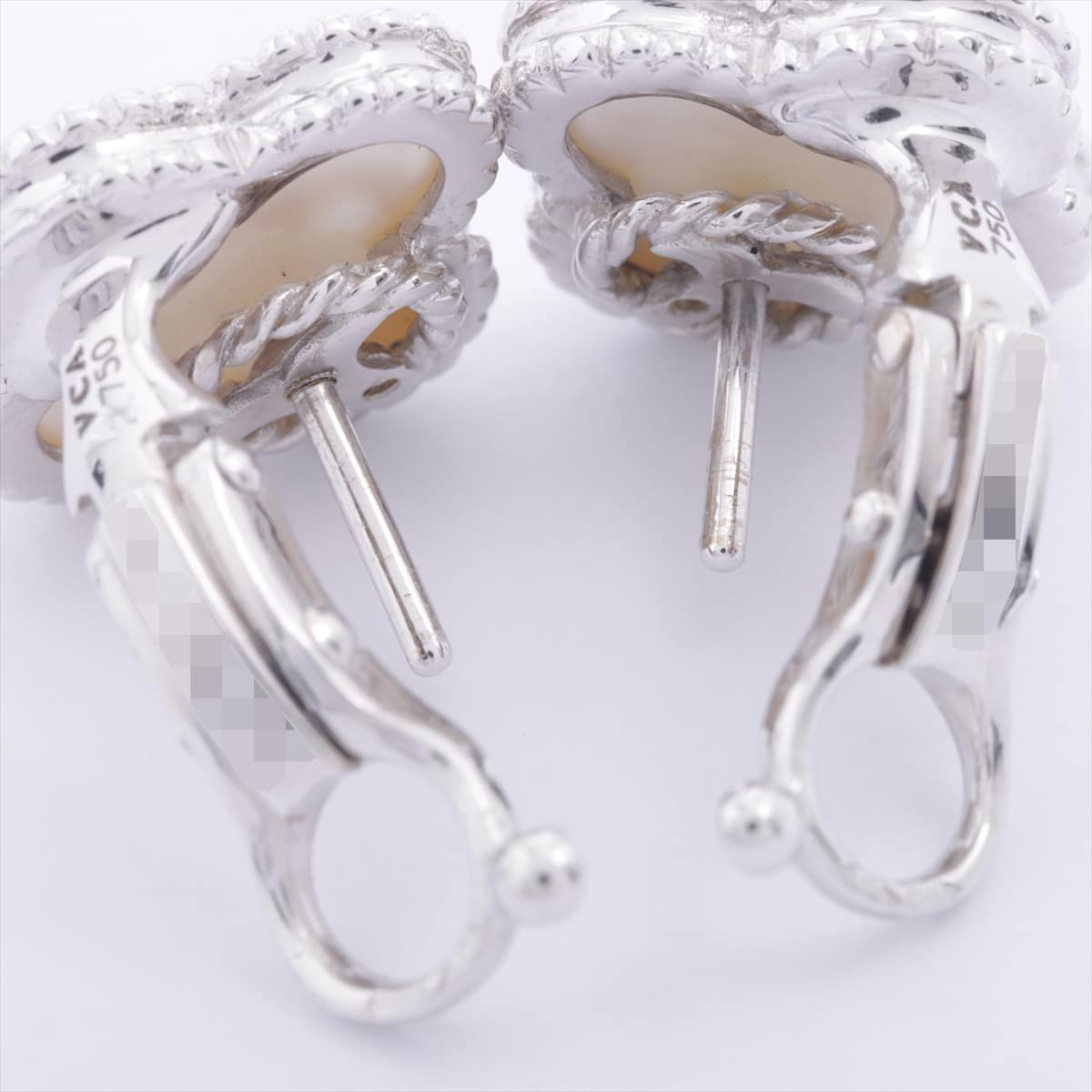 Van Cleef & Arpels Vintage Alhambra shells Piercing jewelry 750 WG 7.9g