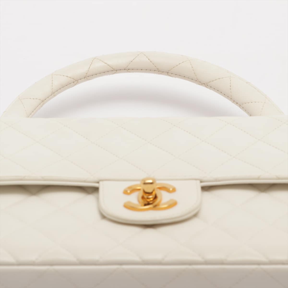 Chanel Matelasse Lambskin Hand bag Parent-child bag White Gold Metal fittings 4XXXXXX Parent only