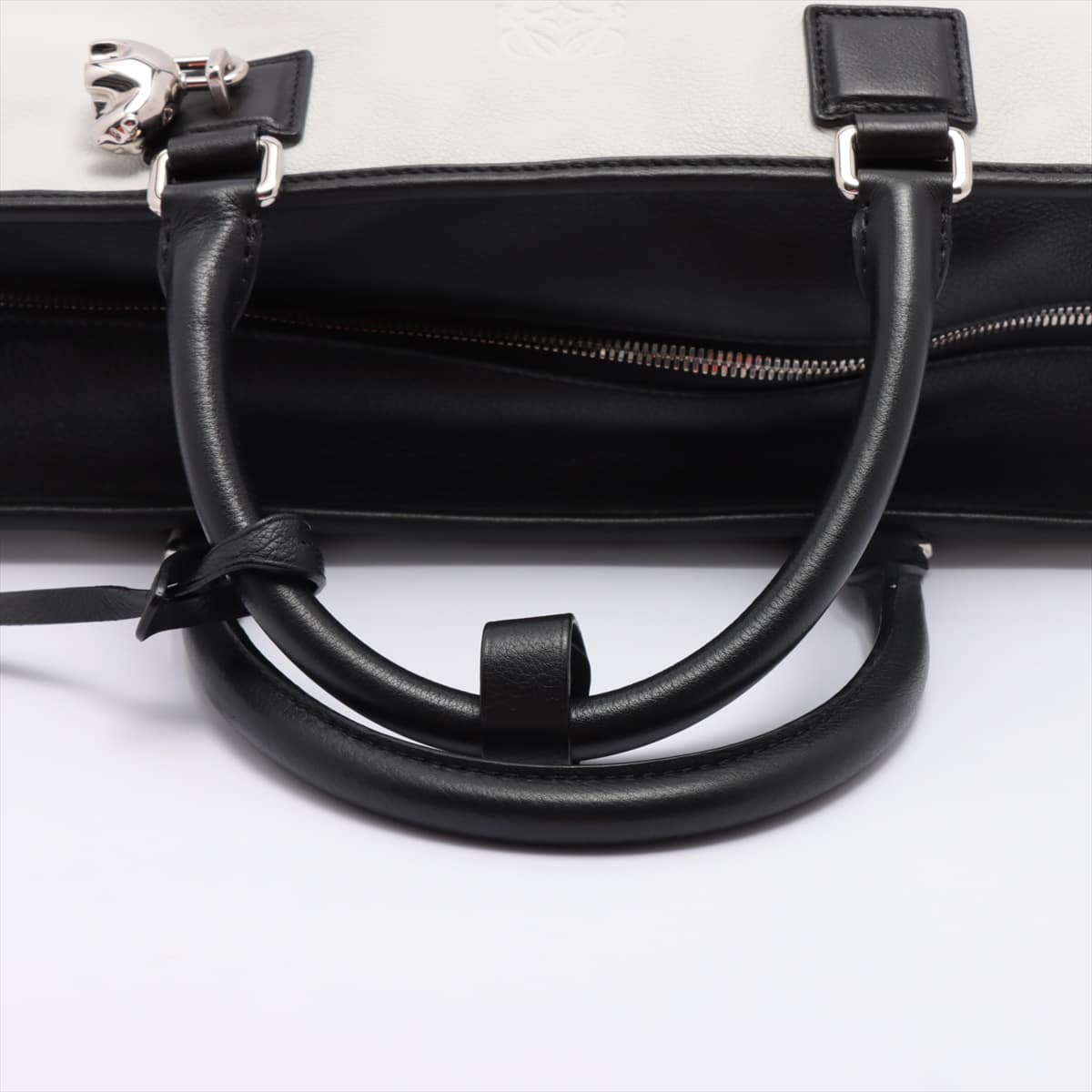 Loewe Amazona 36 Leather Hand bag Black × White