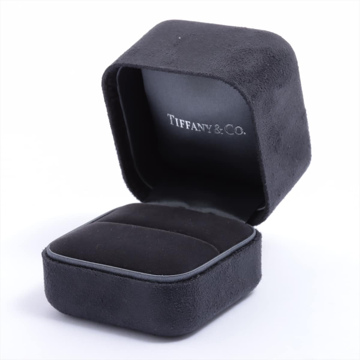Tiffany T Wire diamond rings 750 PG 2.5g
