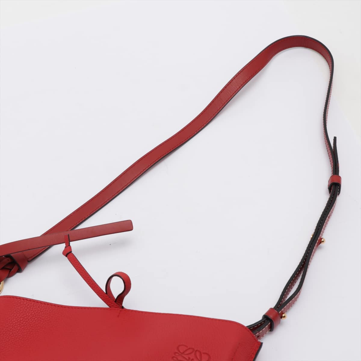 Loewe Gate Bucket Leather Shoulder bag Red