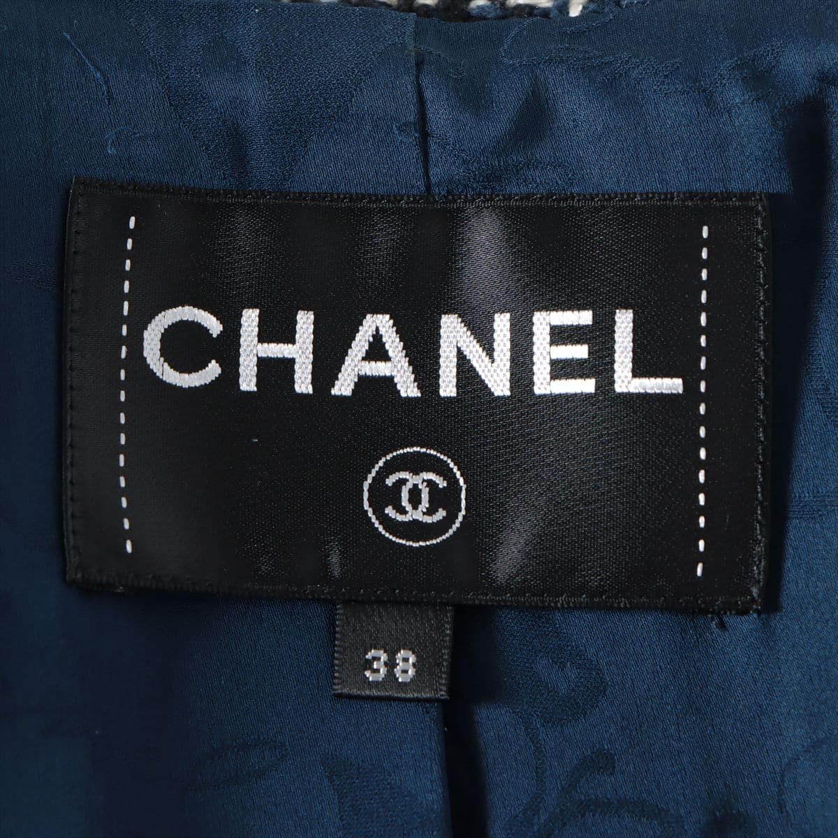 Chanel Coco Button P58 Tweed Setup Jacket 38/skirt 40 Ladies' White x navy