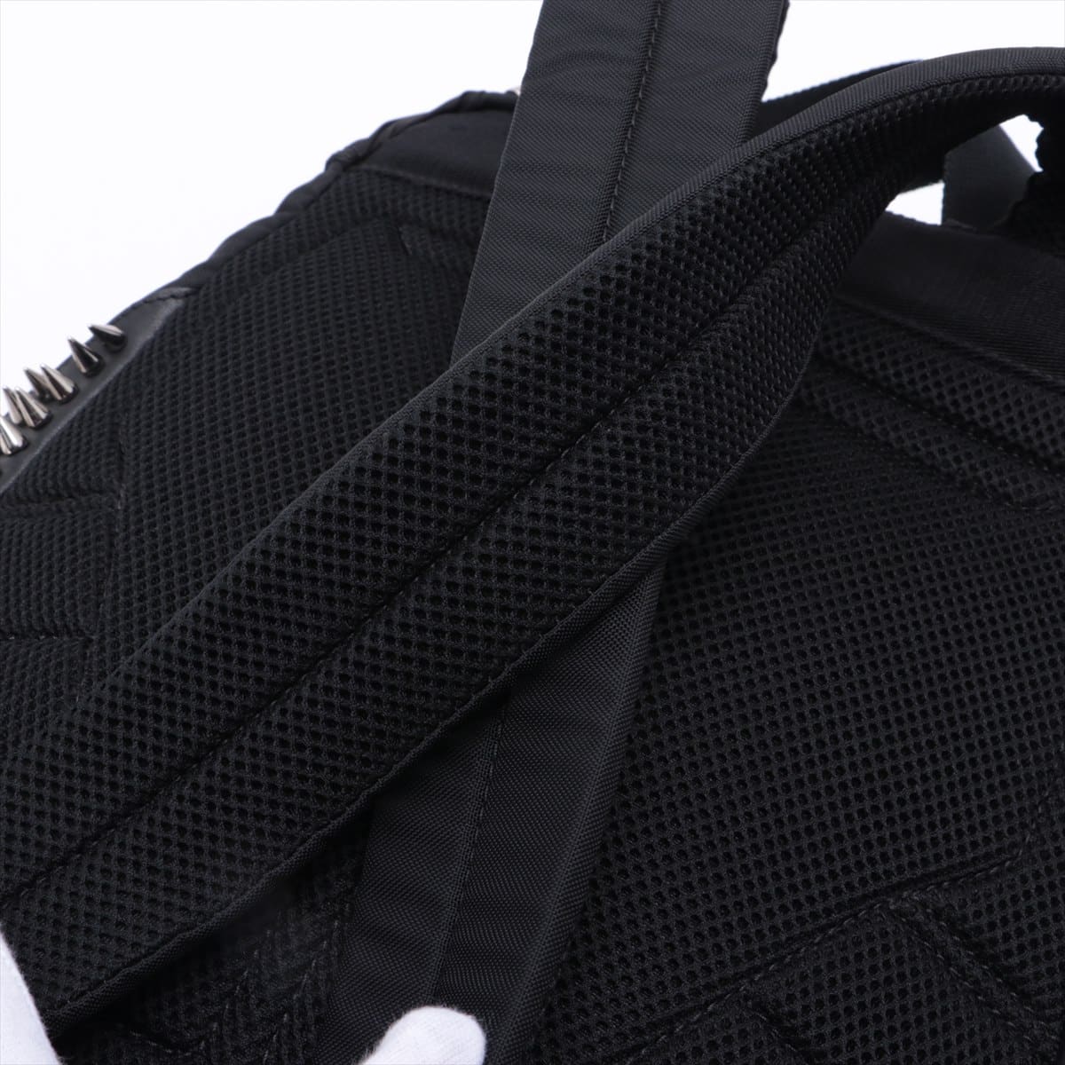 Valentino Garavani leather x studs Backpack Black