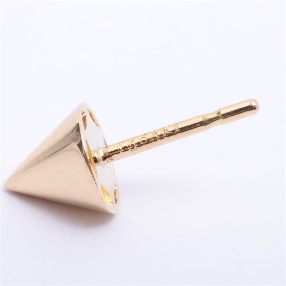 TASAKI Refined Rebellion Pearl Piercing jewelry 750(YG) 2.5g about 7.5mm