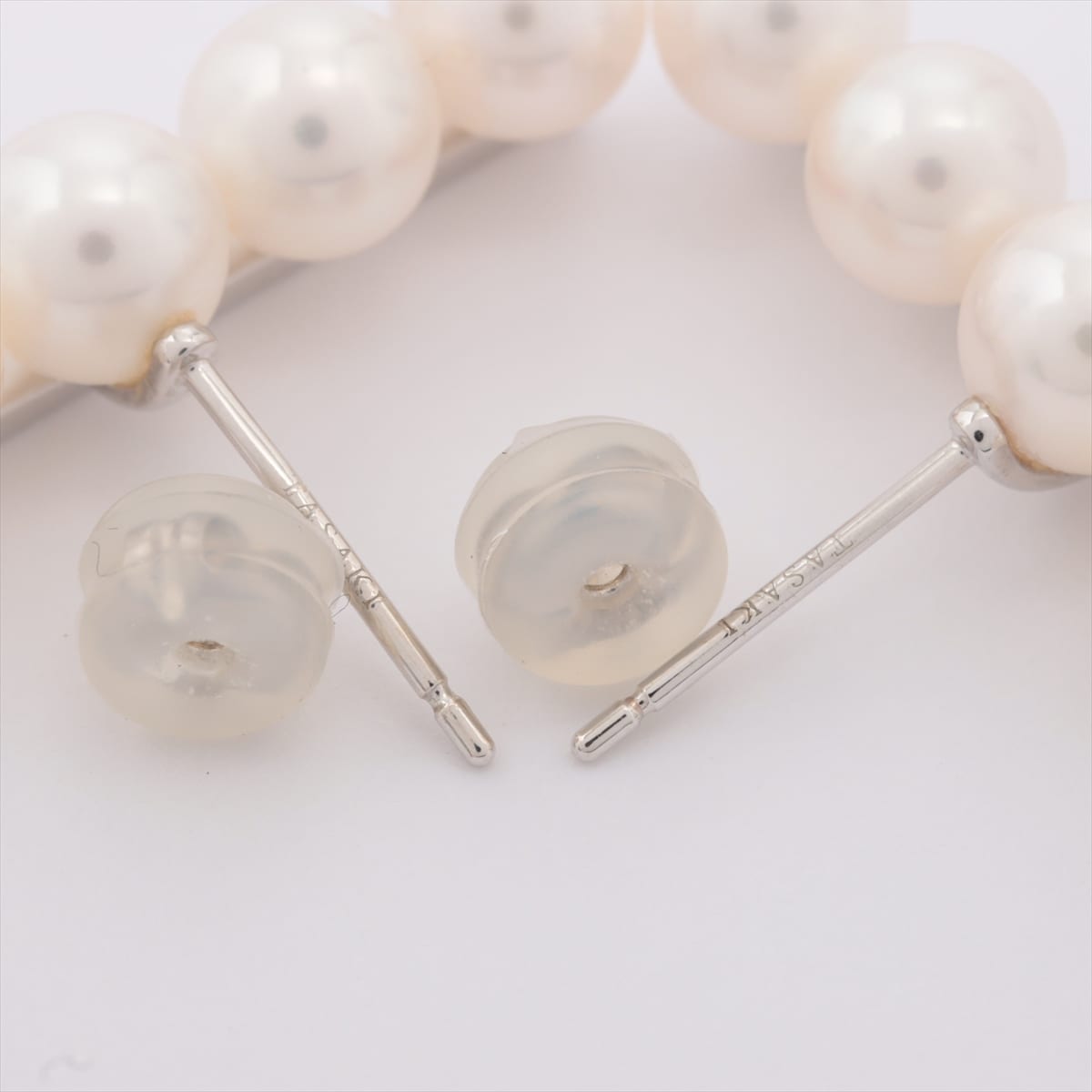 TASAKI Balance Plus Pearl Piercing jewelry 750(WG) Total 5.6g