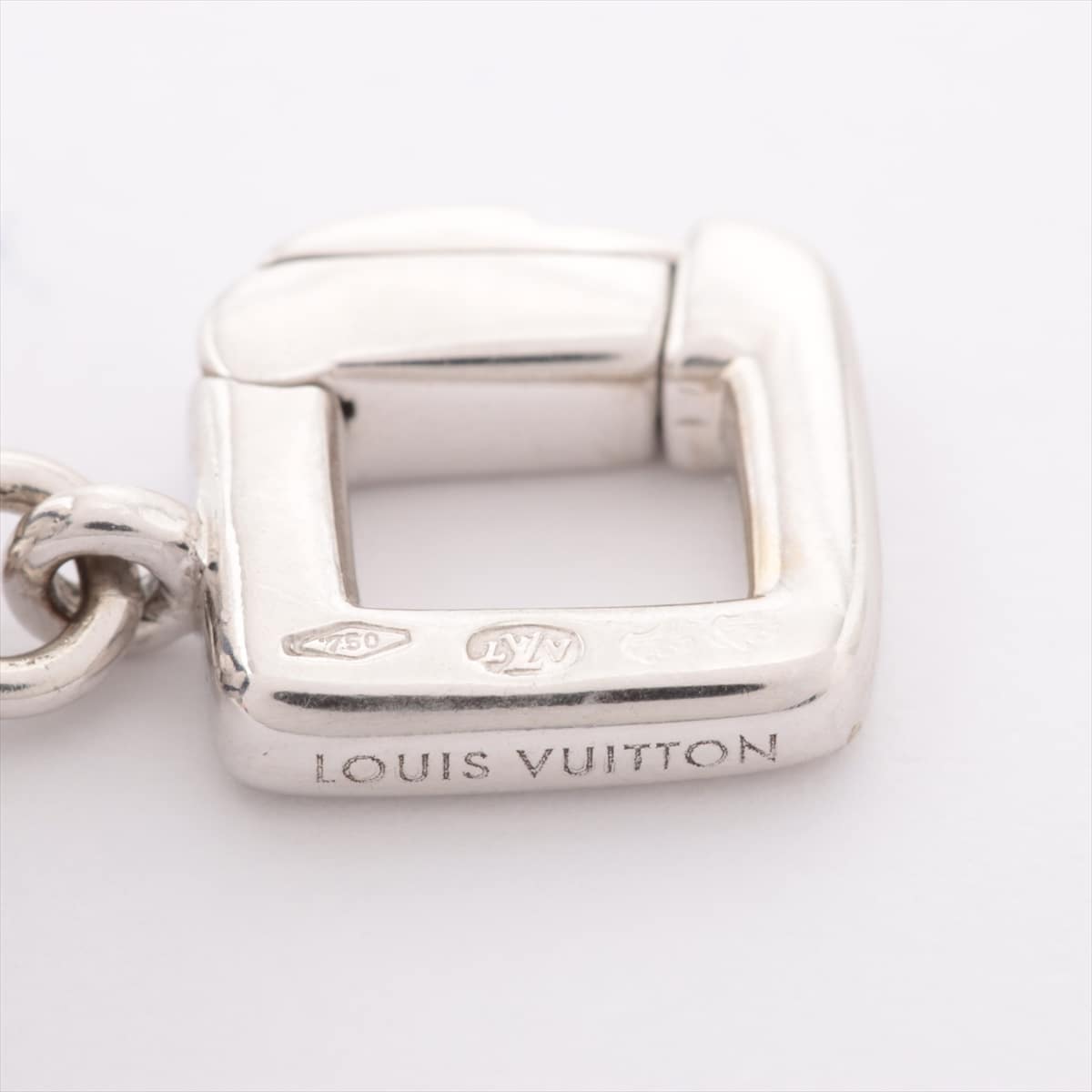 Louis Vuitton Grove diamond Charm 750(WG) 12.2g