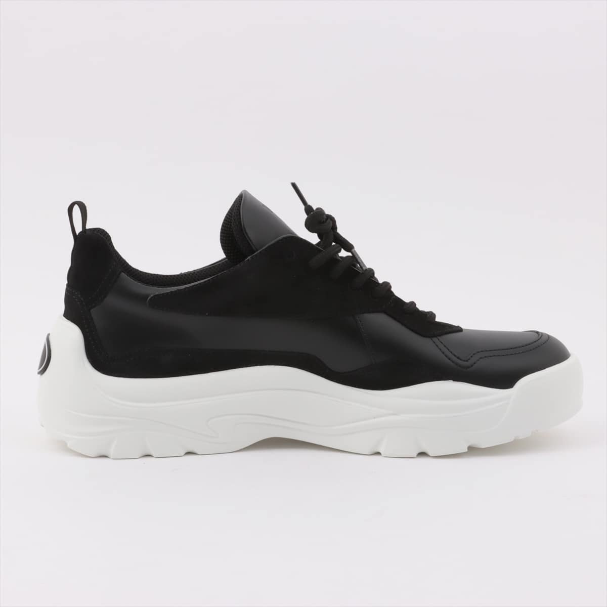 Valentino Garavani Leather Sneakers 44 Men's Black × White Gumboy sneakers Is there a replacement string