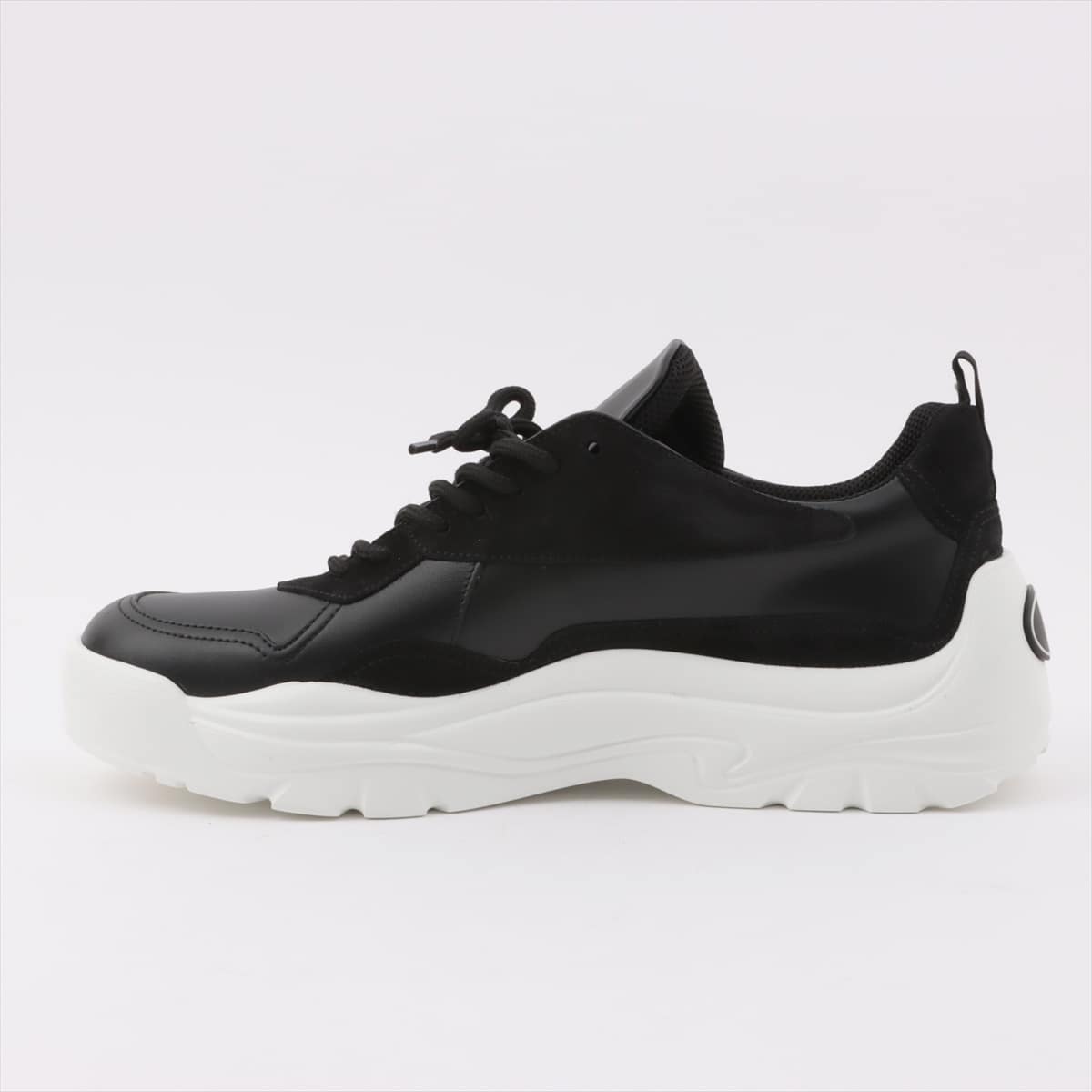 Valentino Garavani Leather Sneakers 44 Men's Black × White Gumboy sneakers Is there a replacement string