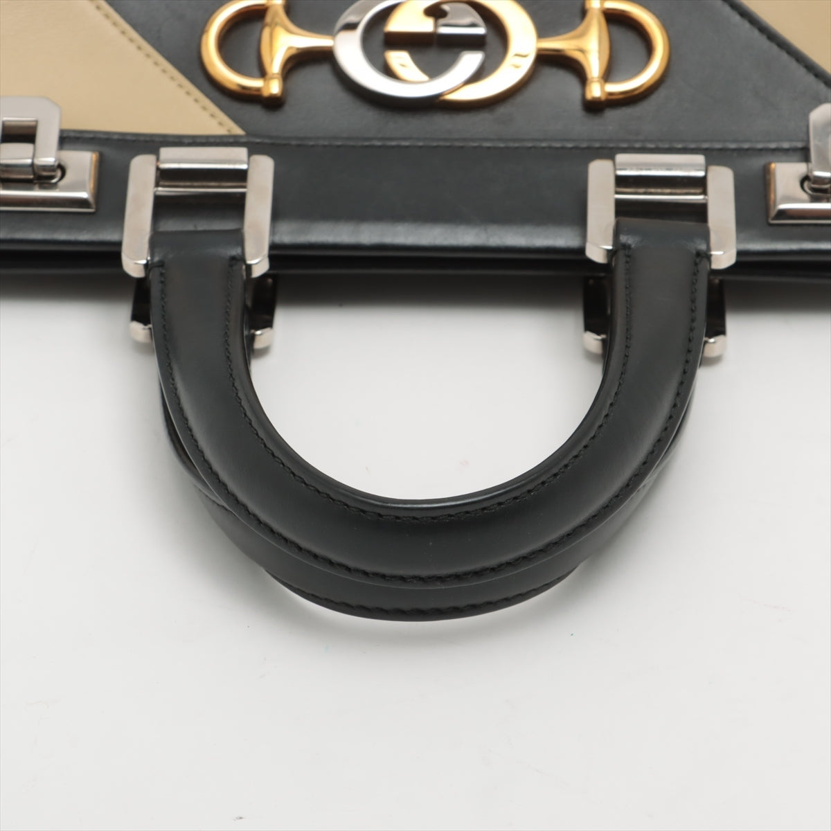 Gucci Zumi Leather 2 Way Handbag Black × White 569712