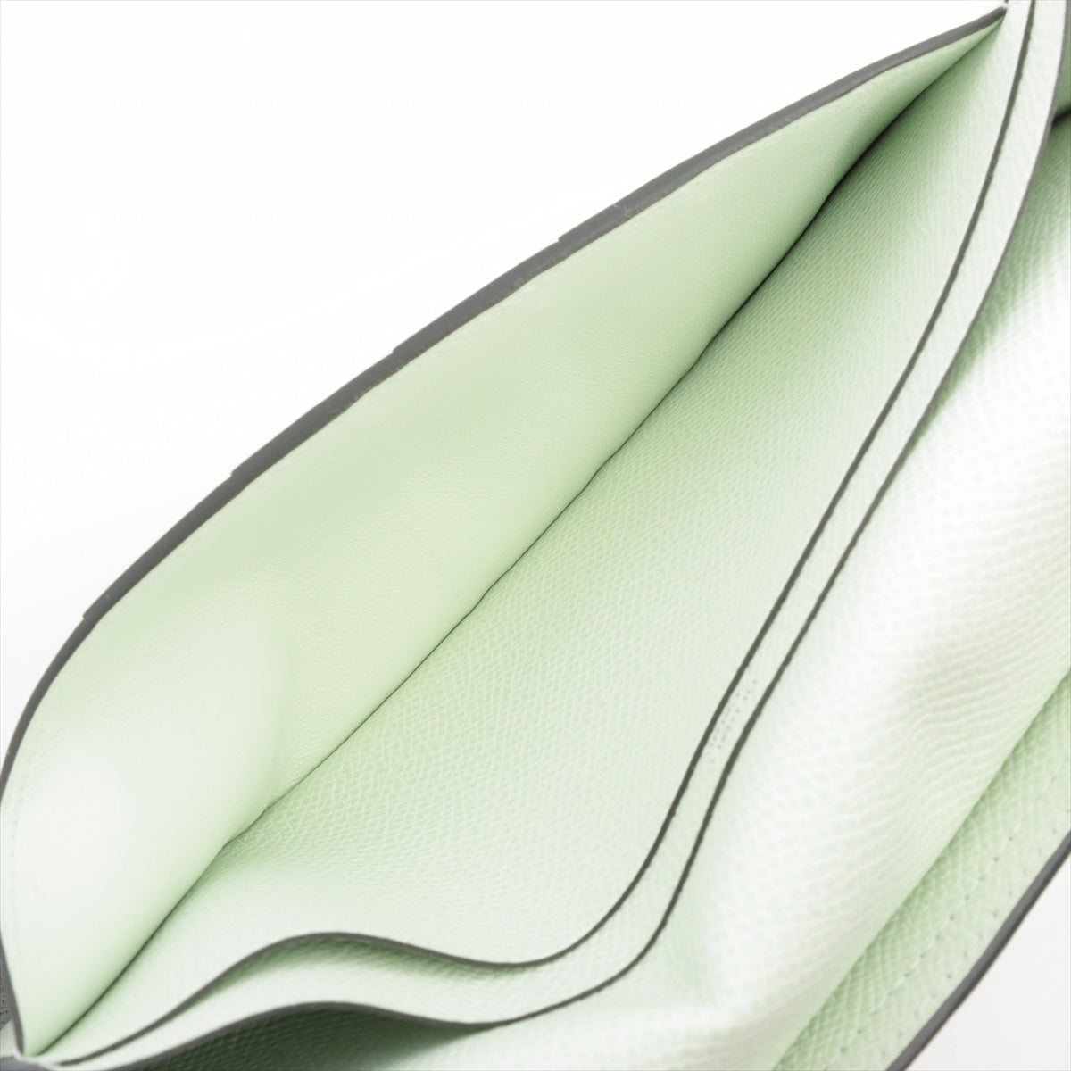 Hermès Bearn Soufflet Veau Epsom Wallet Green Silver Metal Fittings B: 2023