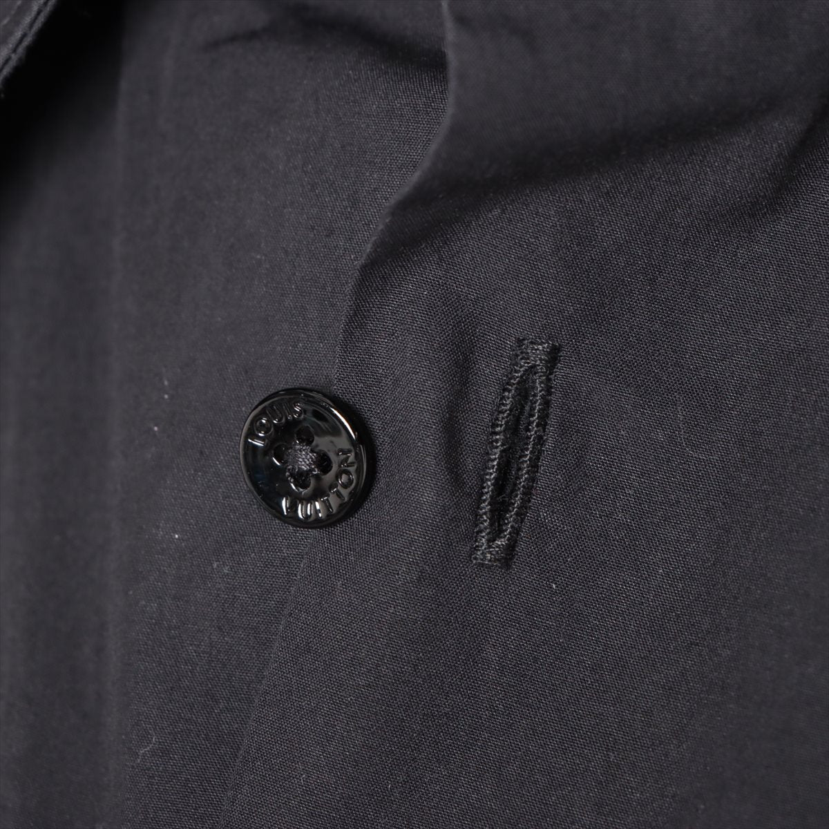 Louis Vuitton 23SS Cotton Shirt 4L Men's Black  RM231 iconic Kolor Shirt