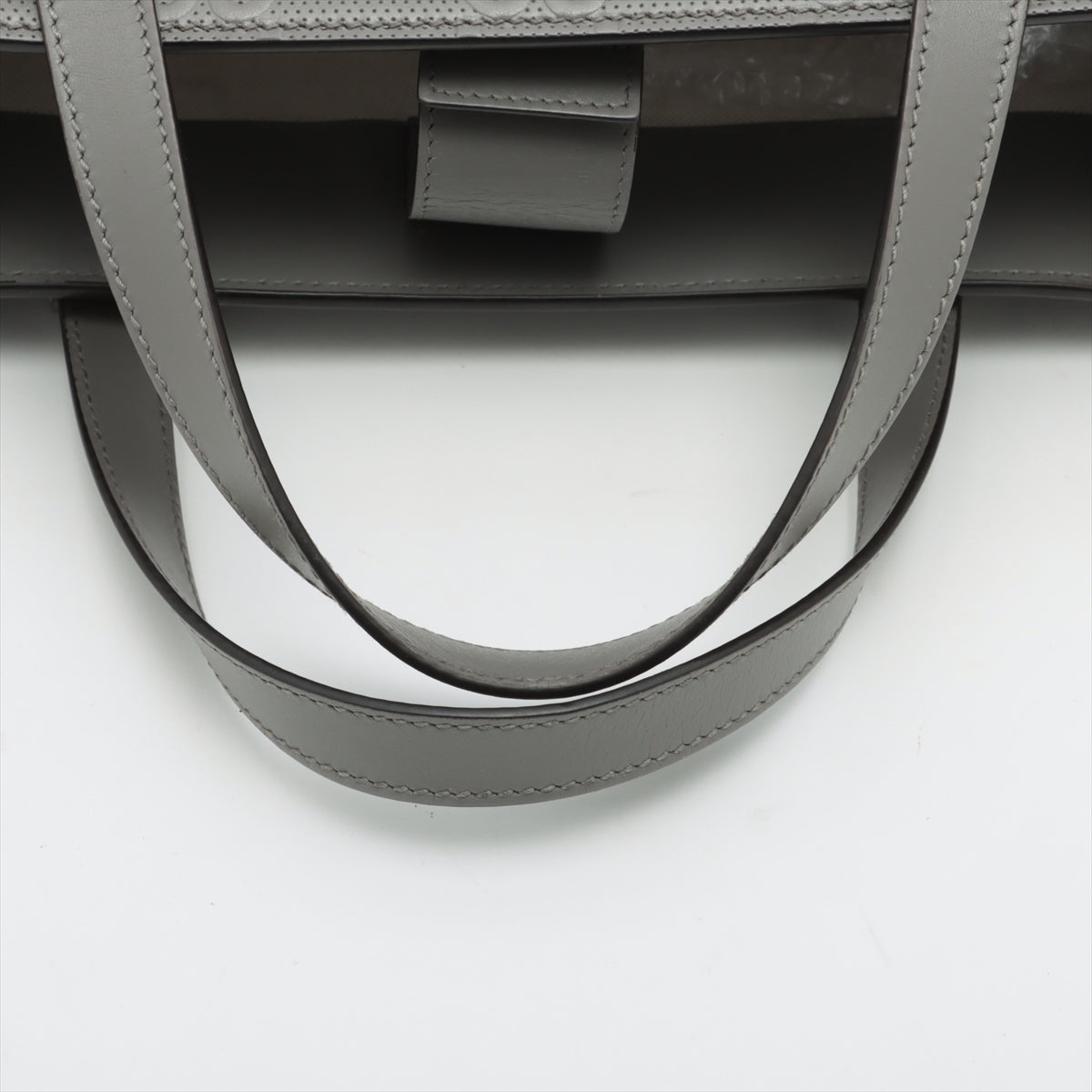 Gucci GG embossed Leather Tote Bag Grey 700421