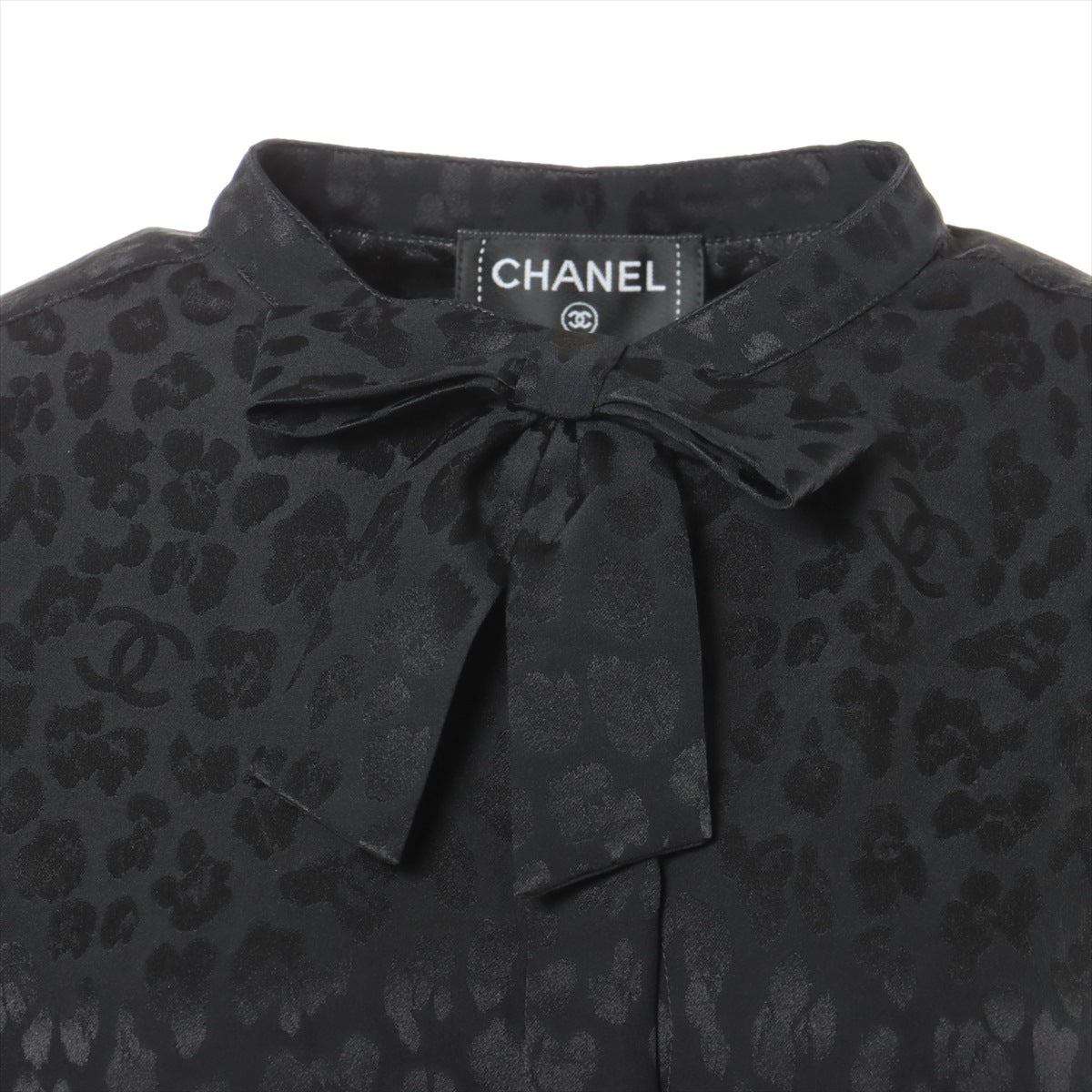 Chanel Coco Button P75 Silk Blouse 38 Ladies' Black  P75261 Léopard