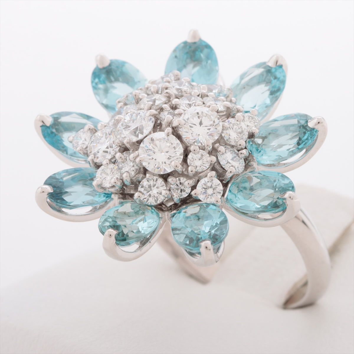 Van Cleef & Arpels Hawaiian Aquamarine Diamond Ring 750(WG) 15.1g 52