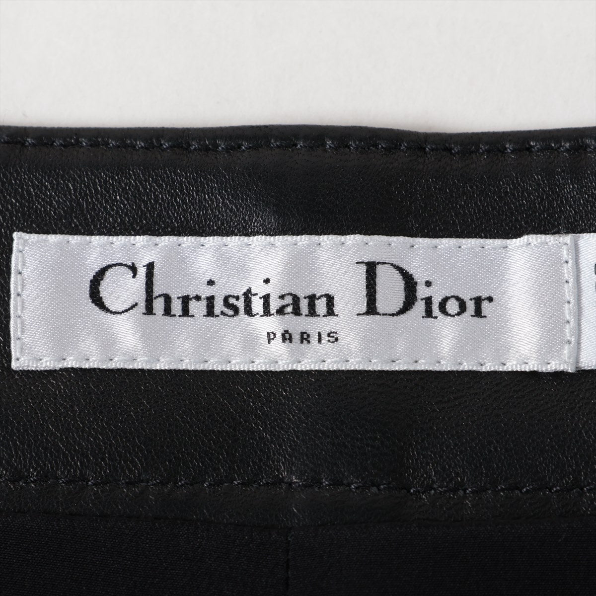 Christian Dior Lam Short pants I38 Ladies' Black  045P45AL015 CD buckle