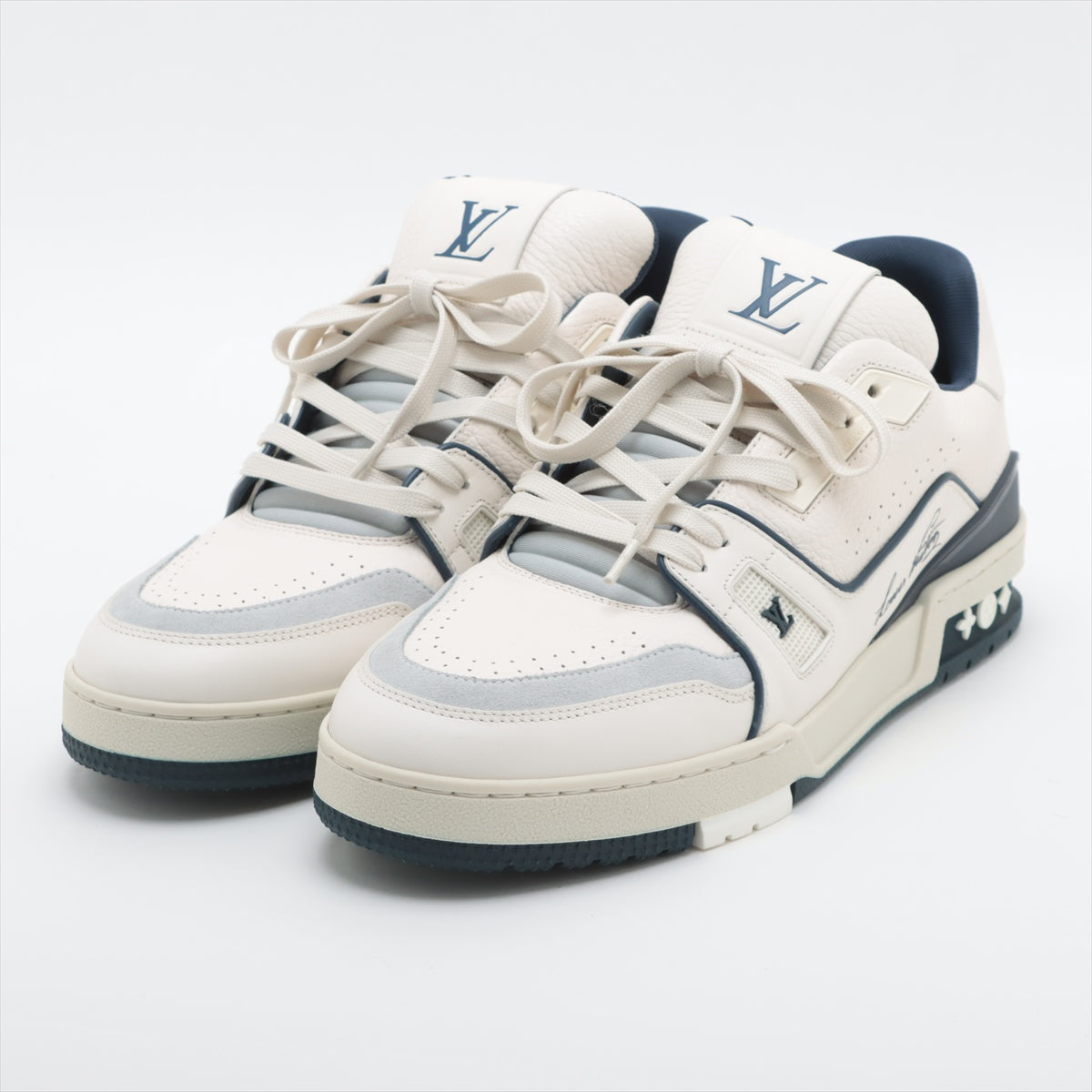 Louis Vuitton LV Trainer Line 23 years Leather & Suede Sneakers 7.5 Men's White x navy FD0213 box There is a storage bag
