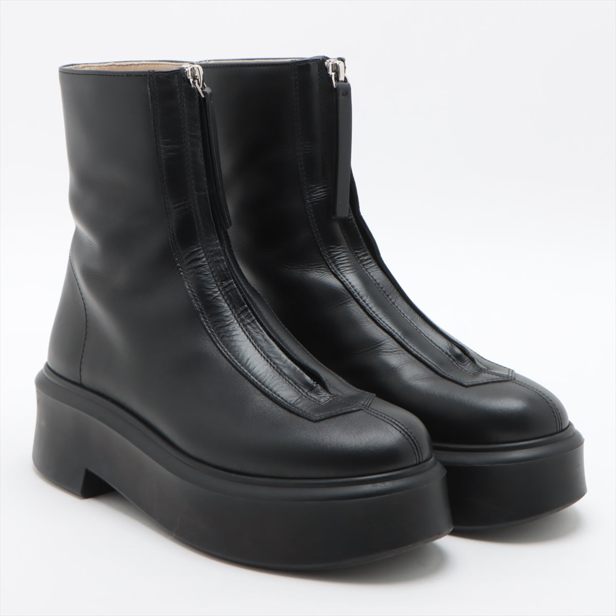 The Row Leather Short Boots 36.5 Ladies' Black F1144L64R Front zip Thick bottom box There is a storage bag