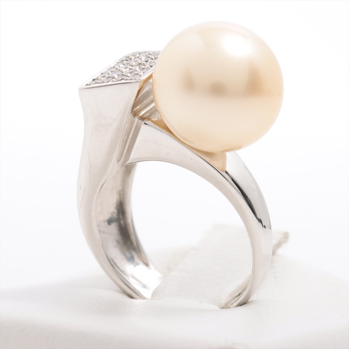 Queen Pearl Diamond Ring 750(WG) 11.5g 0.20 Approx. 12.5 mm