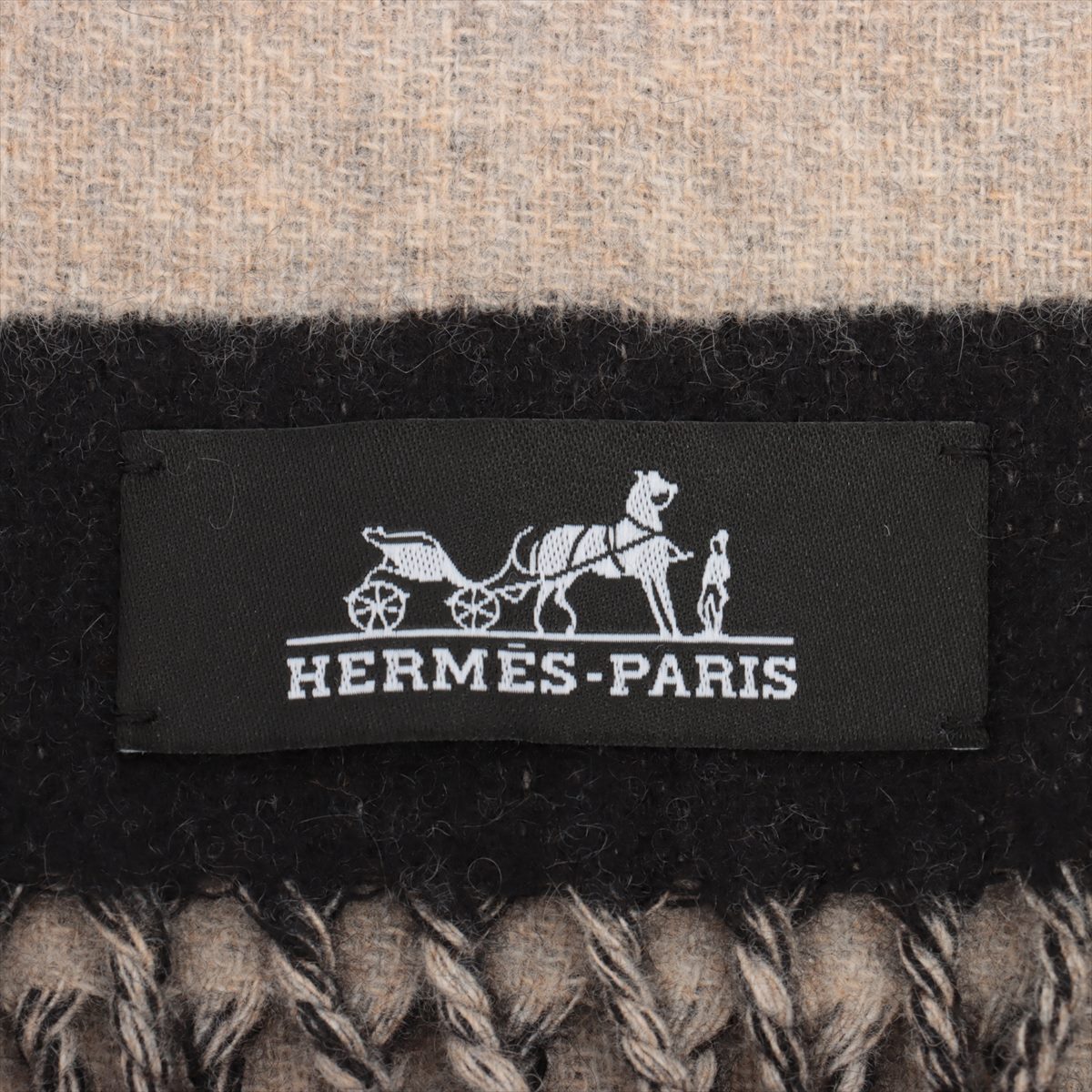 Hermès love story Scarf Cashmere Black x Beige
