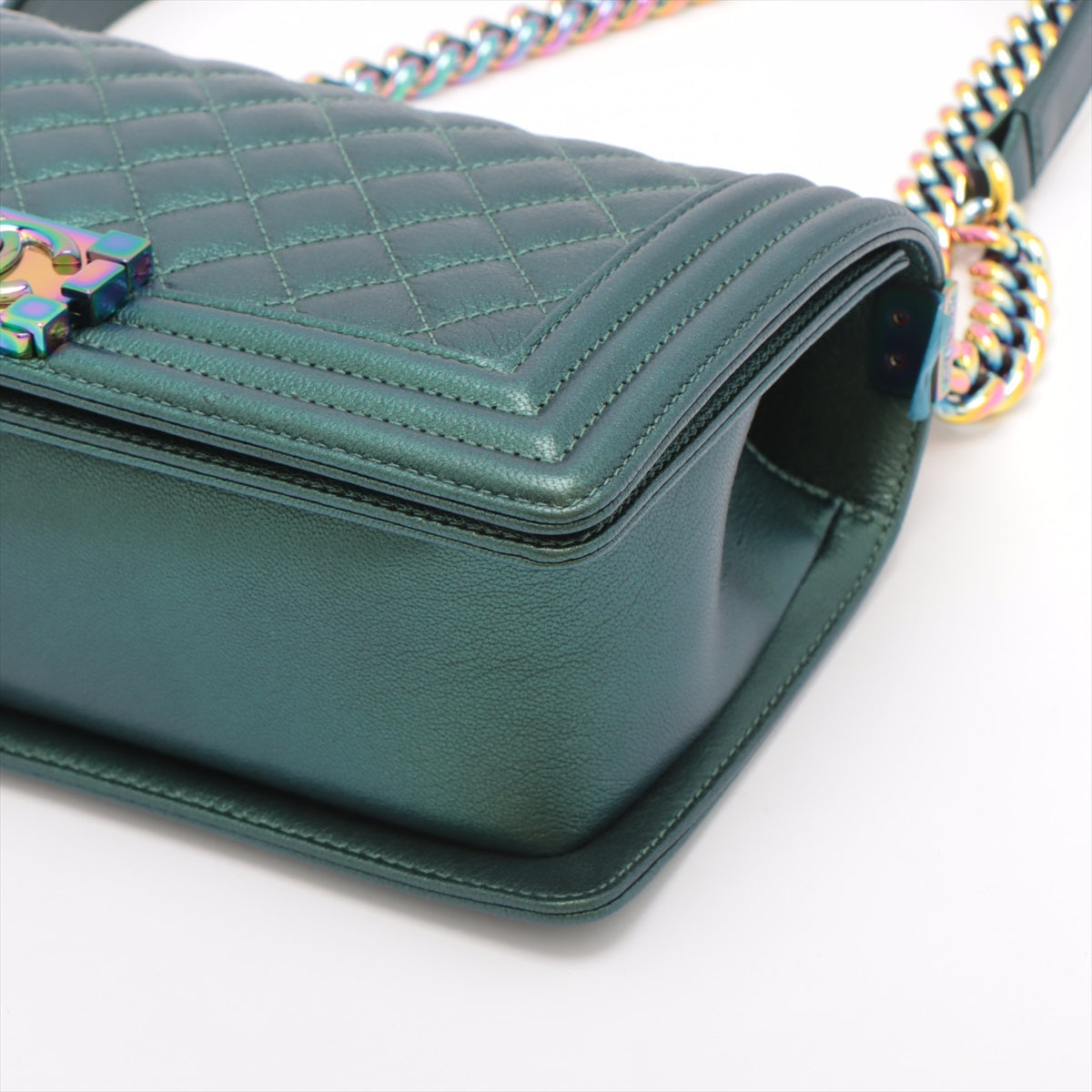 Chanel BOY CHANEL 25 Calfskin Chain Shoulder Bag Green Rainbow Metal Fittings 21XXXXXX A67086