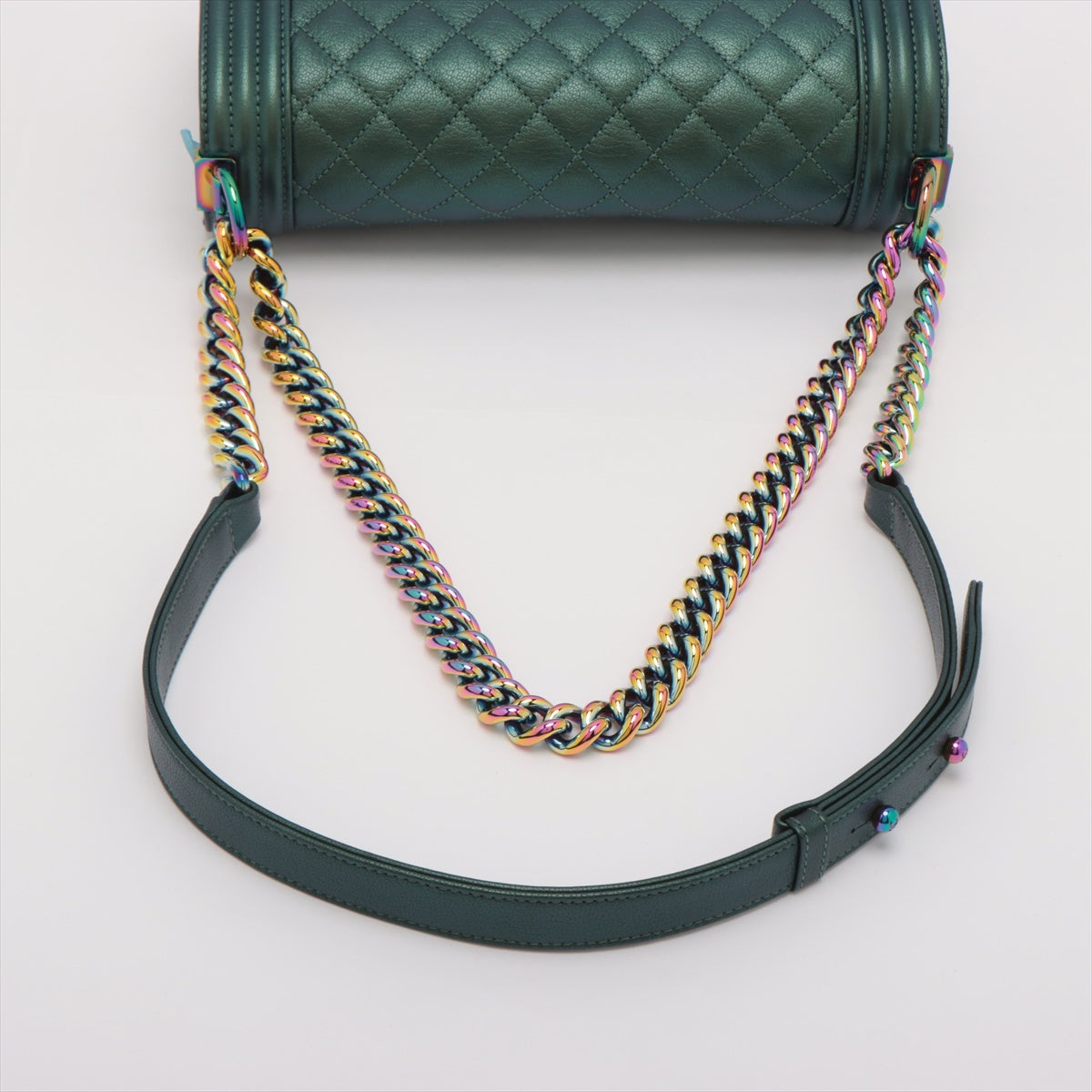 Chanel BOY CHANEL 25 Calfskin Chain Shoulder Bag Green Rainbow Metal Fittings 21XXXXXX A67086