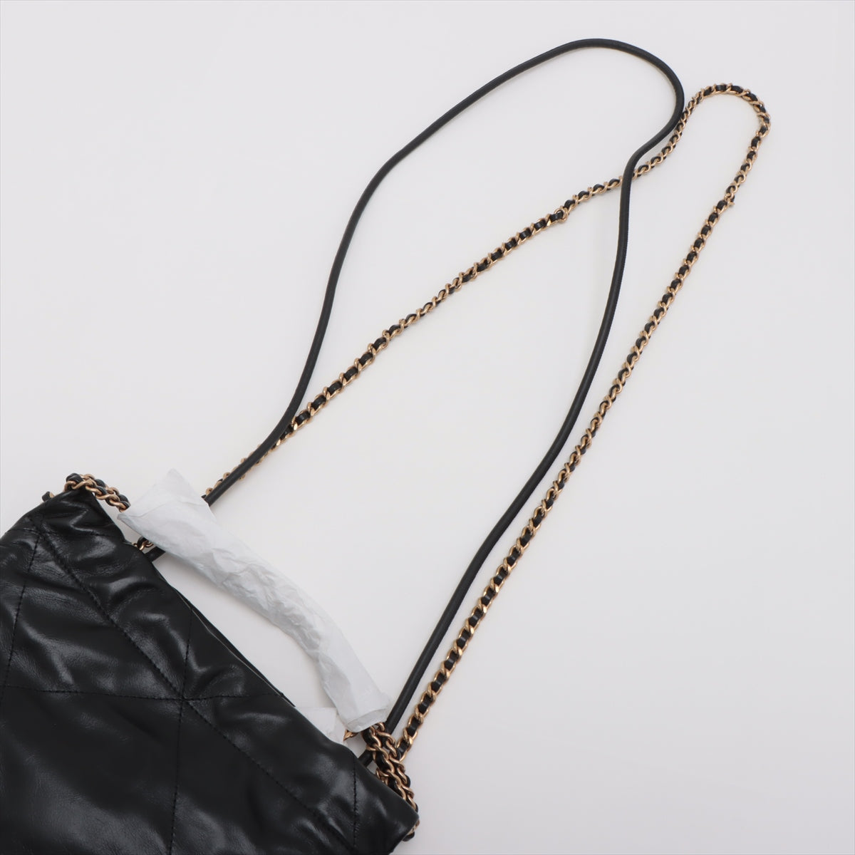 Chanel Chanel 22 mini shiny calfskin Chain Shoulder Bag Black Gold Metal Fittings AS3980