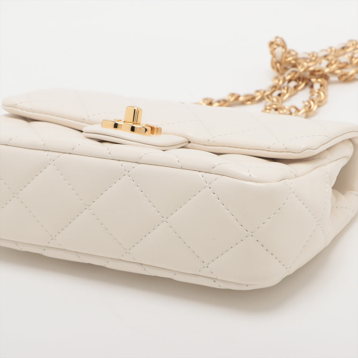 Chanel Matelasse Lambskin 2 Way Shoulder Bag Top Handle Beige Gold Metal Fittings