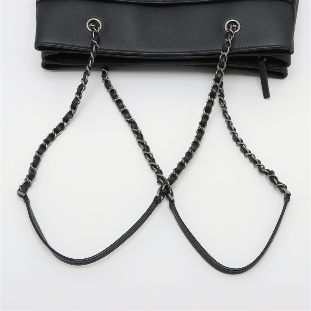 Chanel Matelasse Soft Caviarskin Chain Tote Bag Black Silver Metal Fittings 25XXXXXX