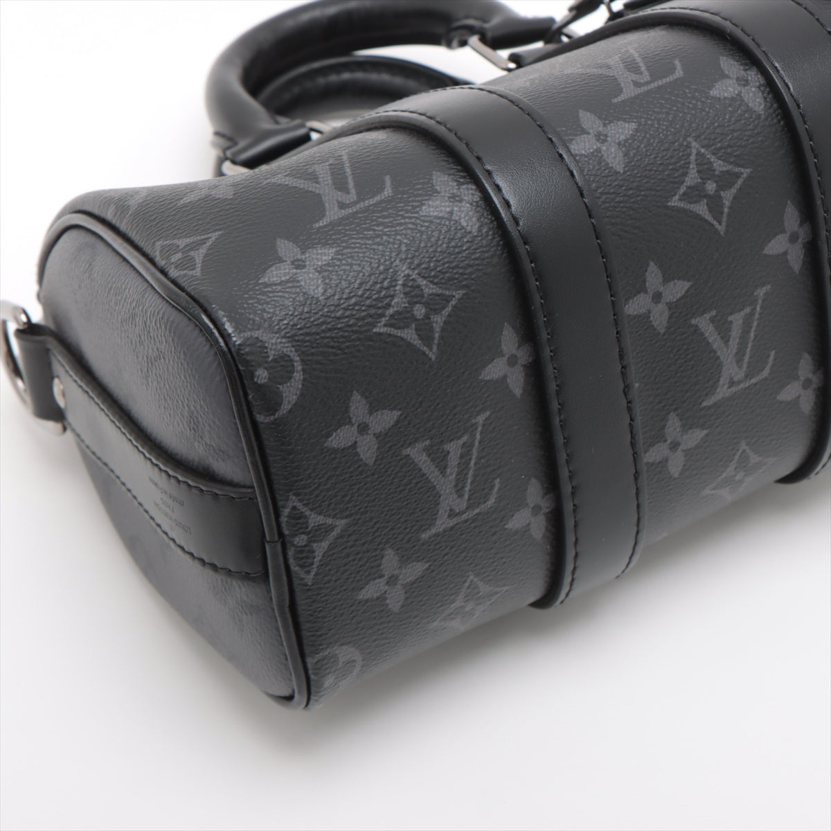 Louis Vuitton Monogram Eclipse Keepall Bandoulière 25 M46271 There was an RFID response