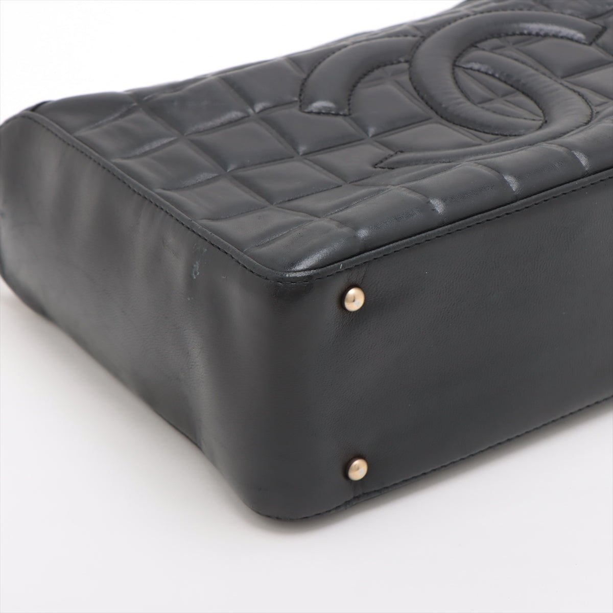 Chanel Chocolate Bar Lambskin Shoulder Bag Black Gold Metal Fittings 8XXXXXX