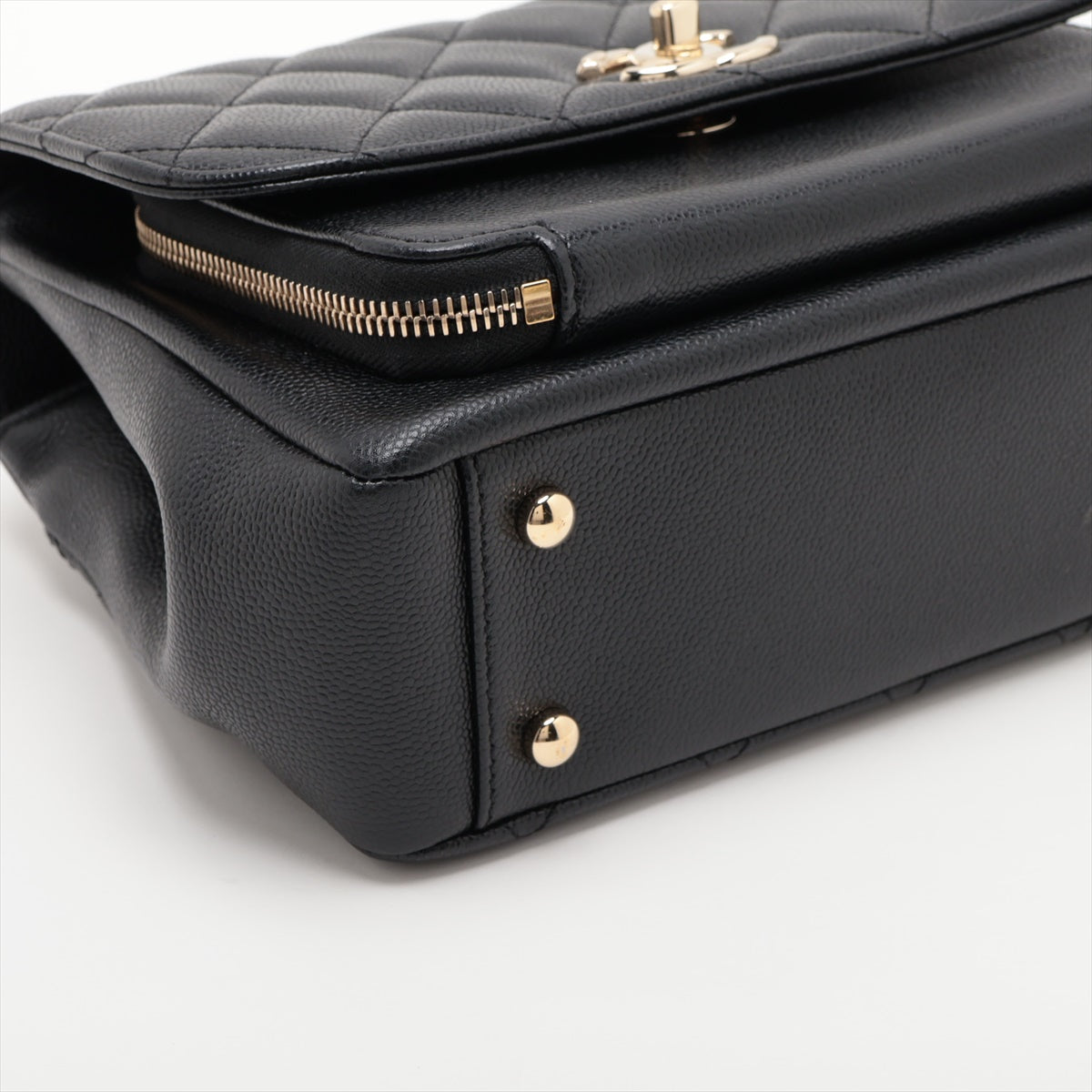 Chanel Matelasse Caviar Skin 2 Way Shoulder Bag Black Gold Metal Fittings