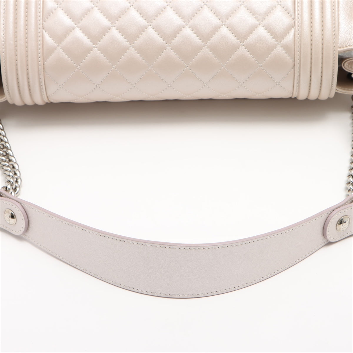 Chanel Boy Chanel Leather Chain Shoulder Bag Beige Silver Metal Fittings 16XXXXXX